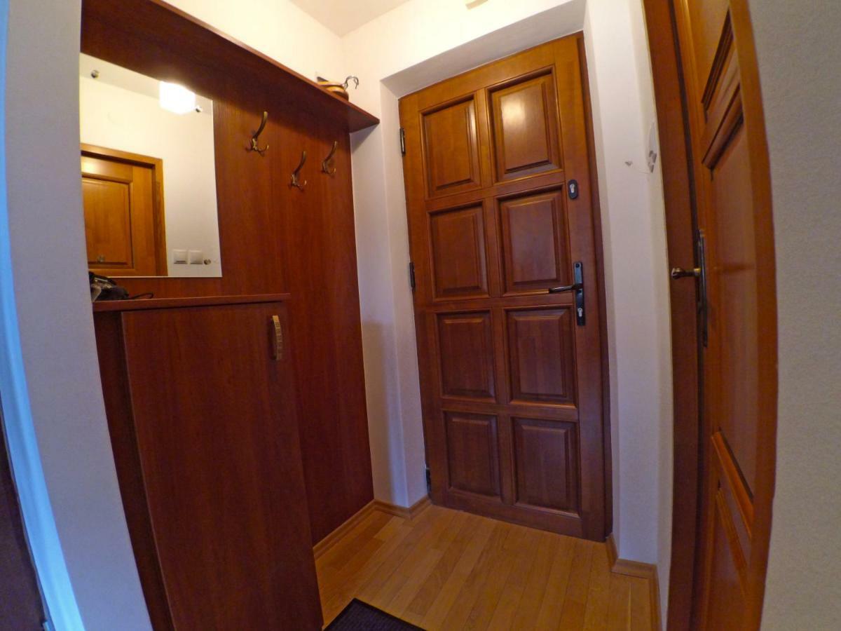 Apartamento Apartament Columbus Ustrzyki Dolne Exterior foto