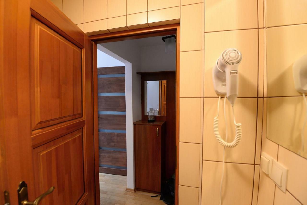 Apartamento Apartament Columbus Ustrzyki Dolne Exterior foto